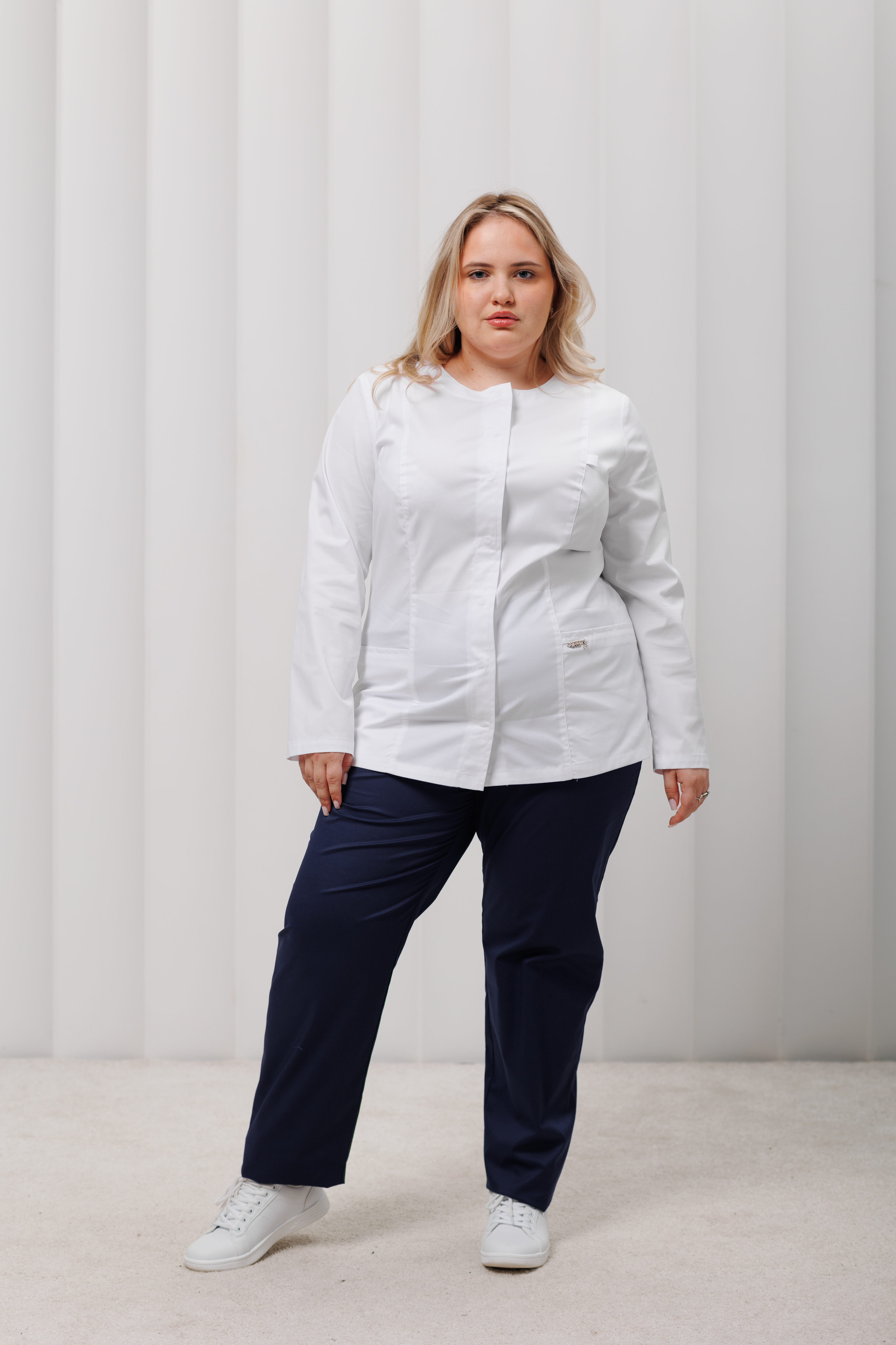 Куртка медицинская женская A173Б А Экстра (Белый, Без отделки), 55% хлопок, 42% полиэстер, 3% эластан