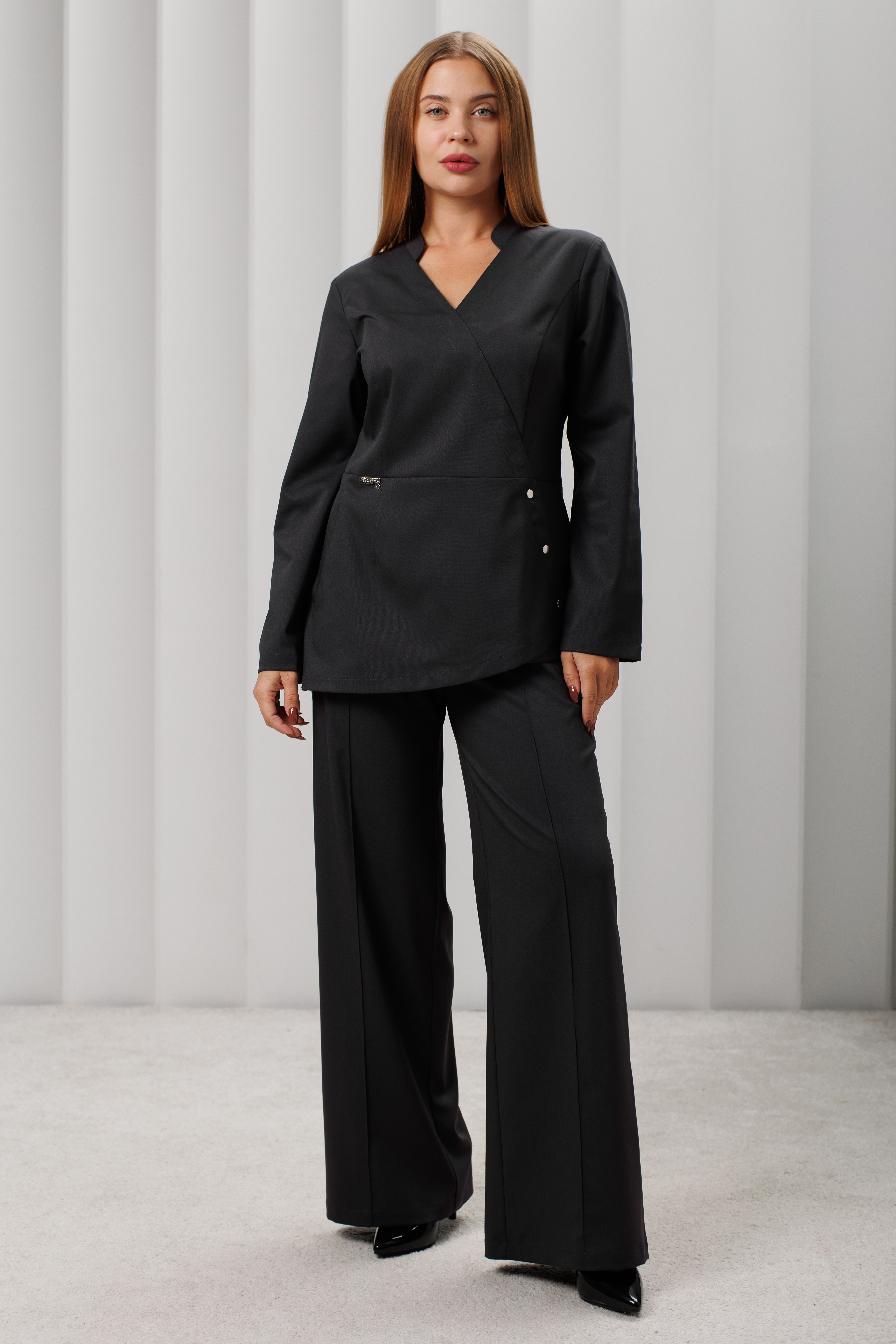 Куртка медицинская женская AP532 А Дольче (Карбон 136, Без отделки), 52% вискоза 45% п/э 3%эластан