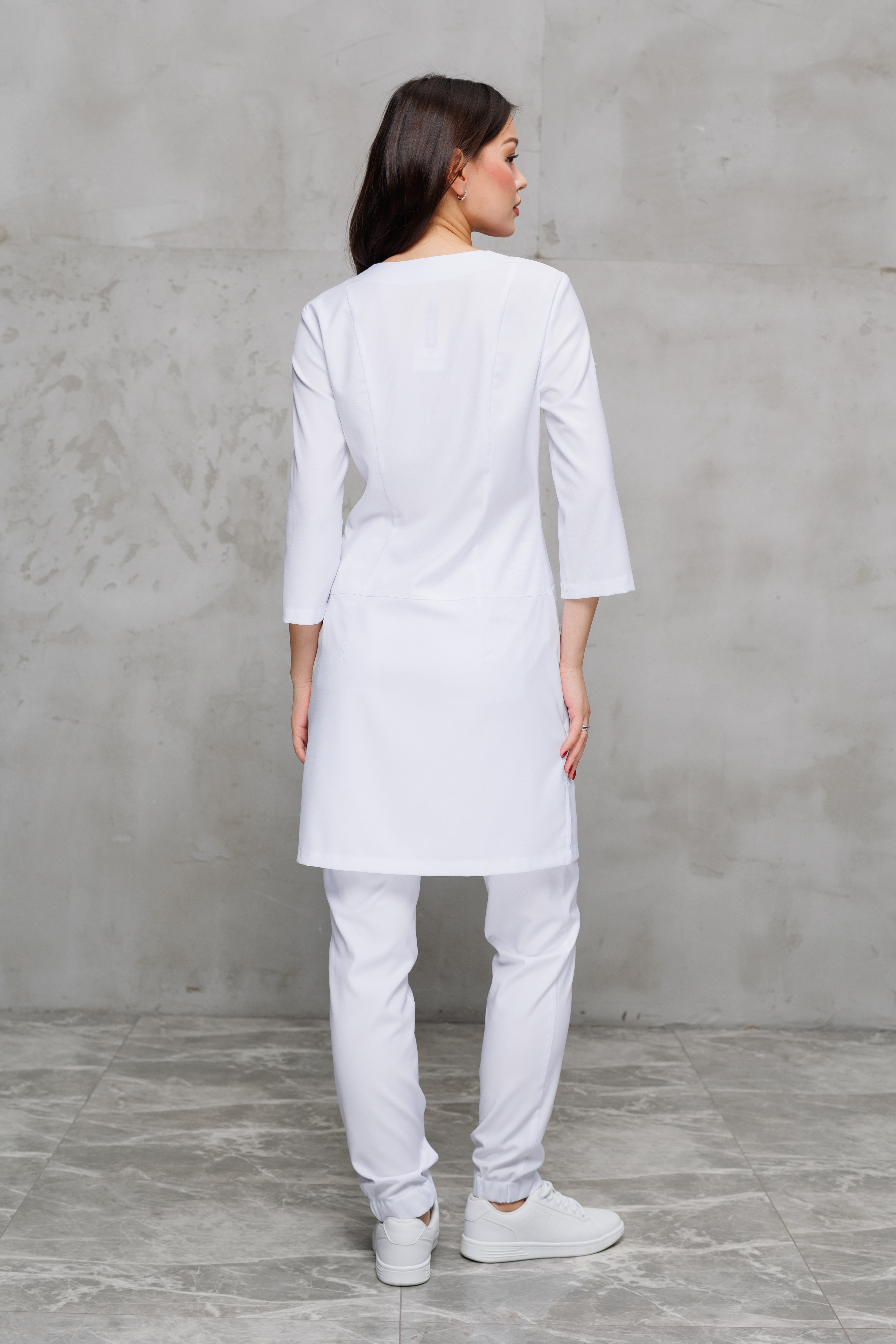 Куртка медицинская женская А530Д Тевия (Белый, Без отделки), 65% полиэстер, 32% вискоза, 3% спандекс