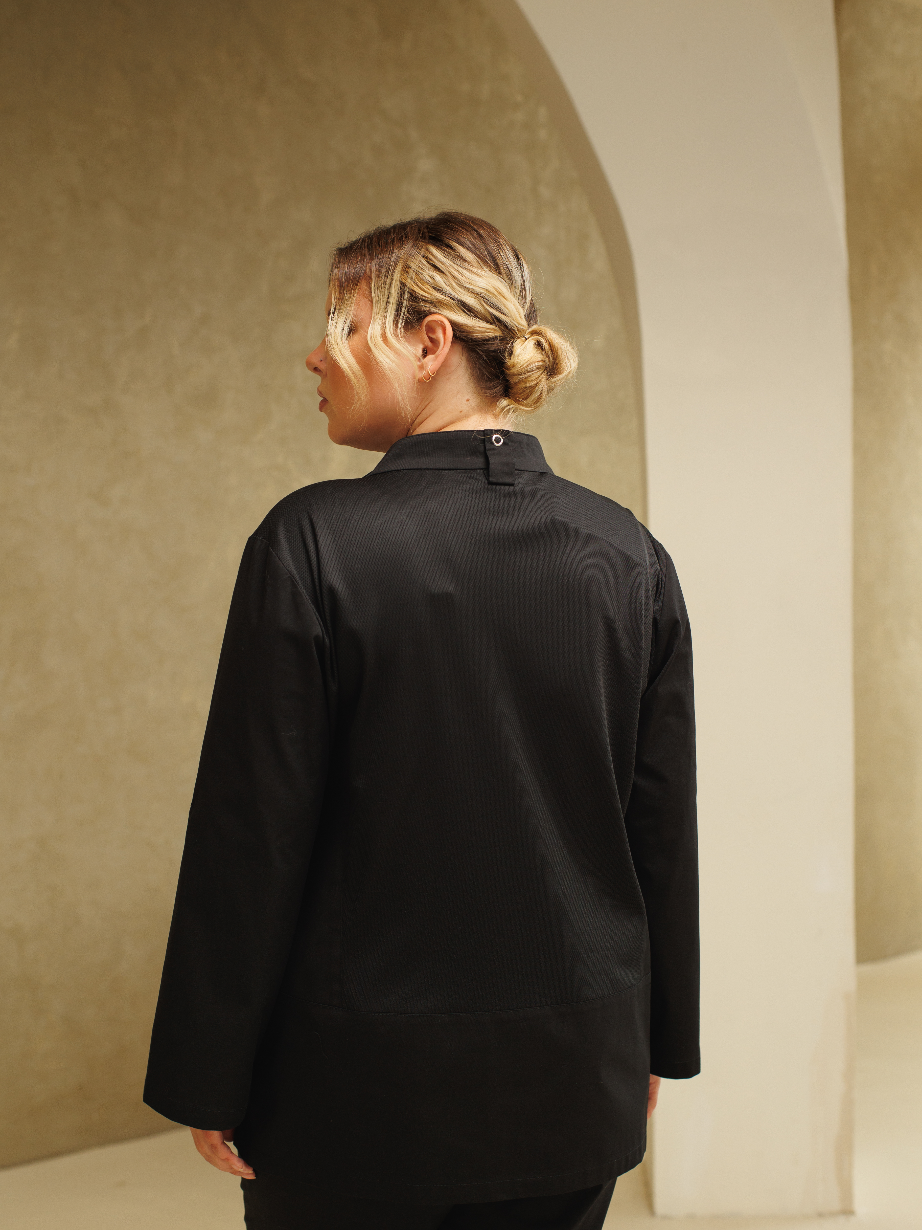 Китель поварской женский A520Б 7/8 Экстра (Чёрный, ложная сетка черная), 55% хлопок, 42% полиэстер, 3% эластан