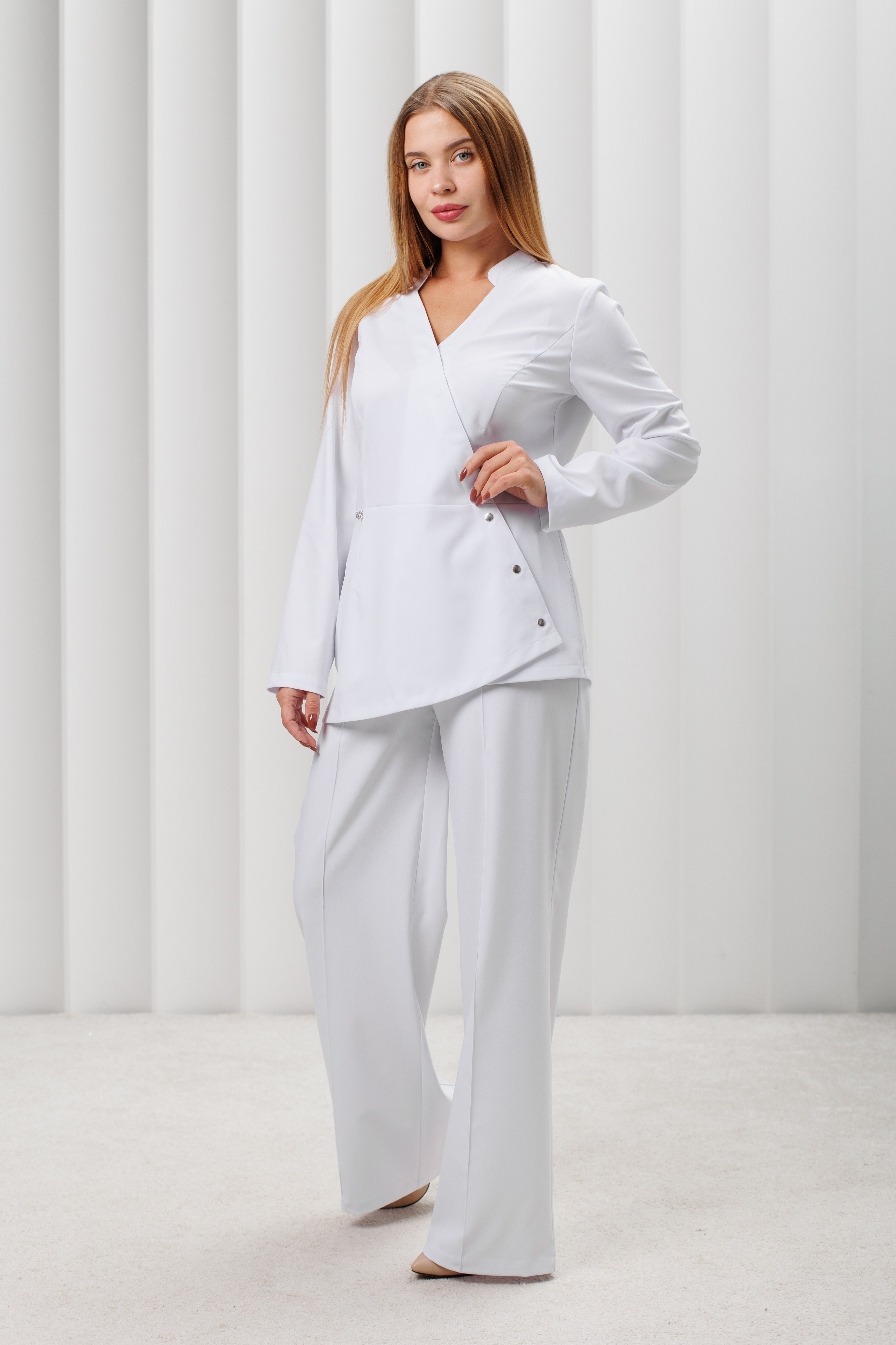 Куртка медицинская женская AP532 А Дольче (Белый 0, Без отделки), 52% вискоза 45% п/э 3%эластан