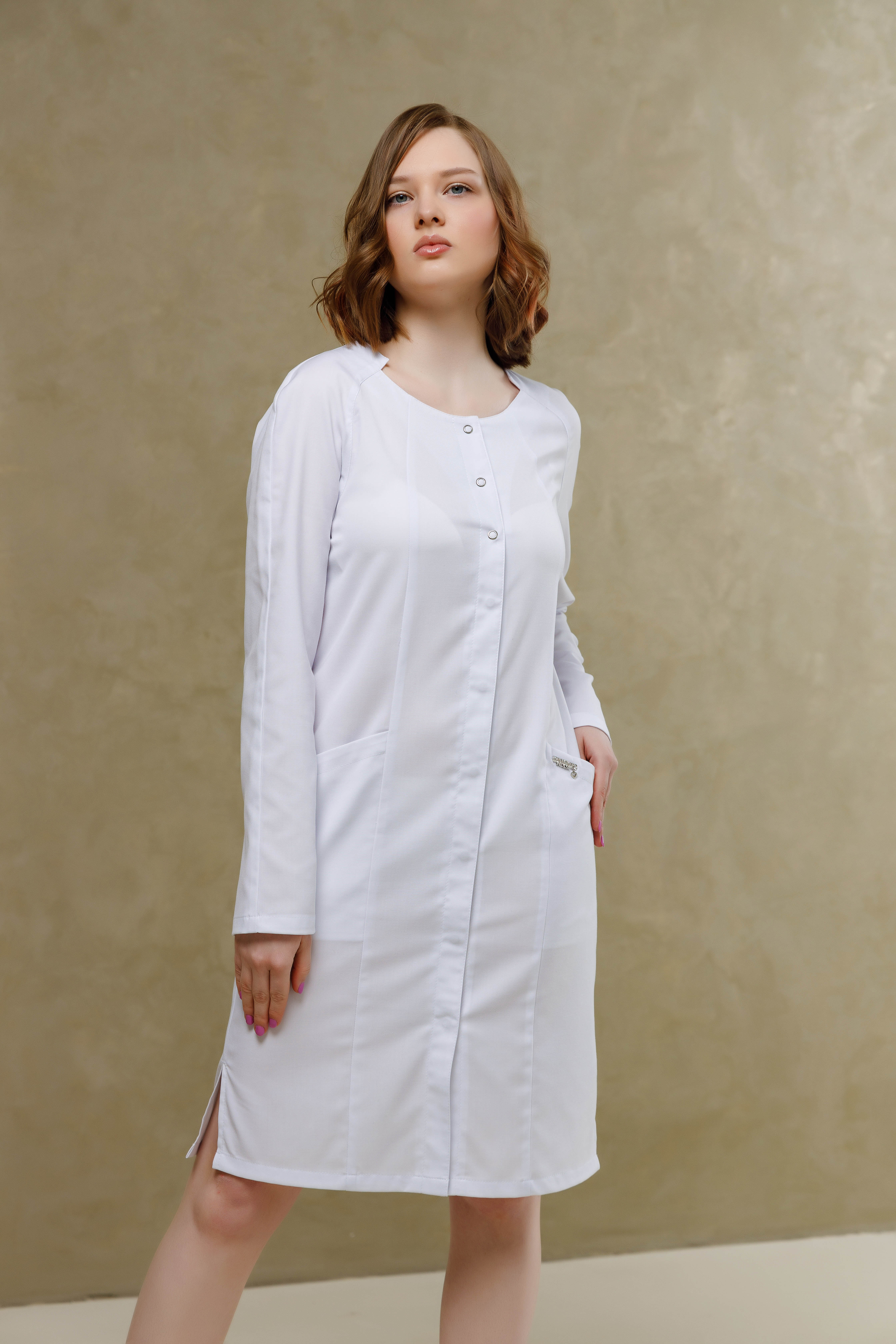 Халат медицинский женский A522 А Тевия (Белый, Без отделки), 65% полиэстер, 32% вискоза, 3% спандекс