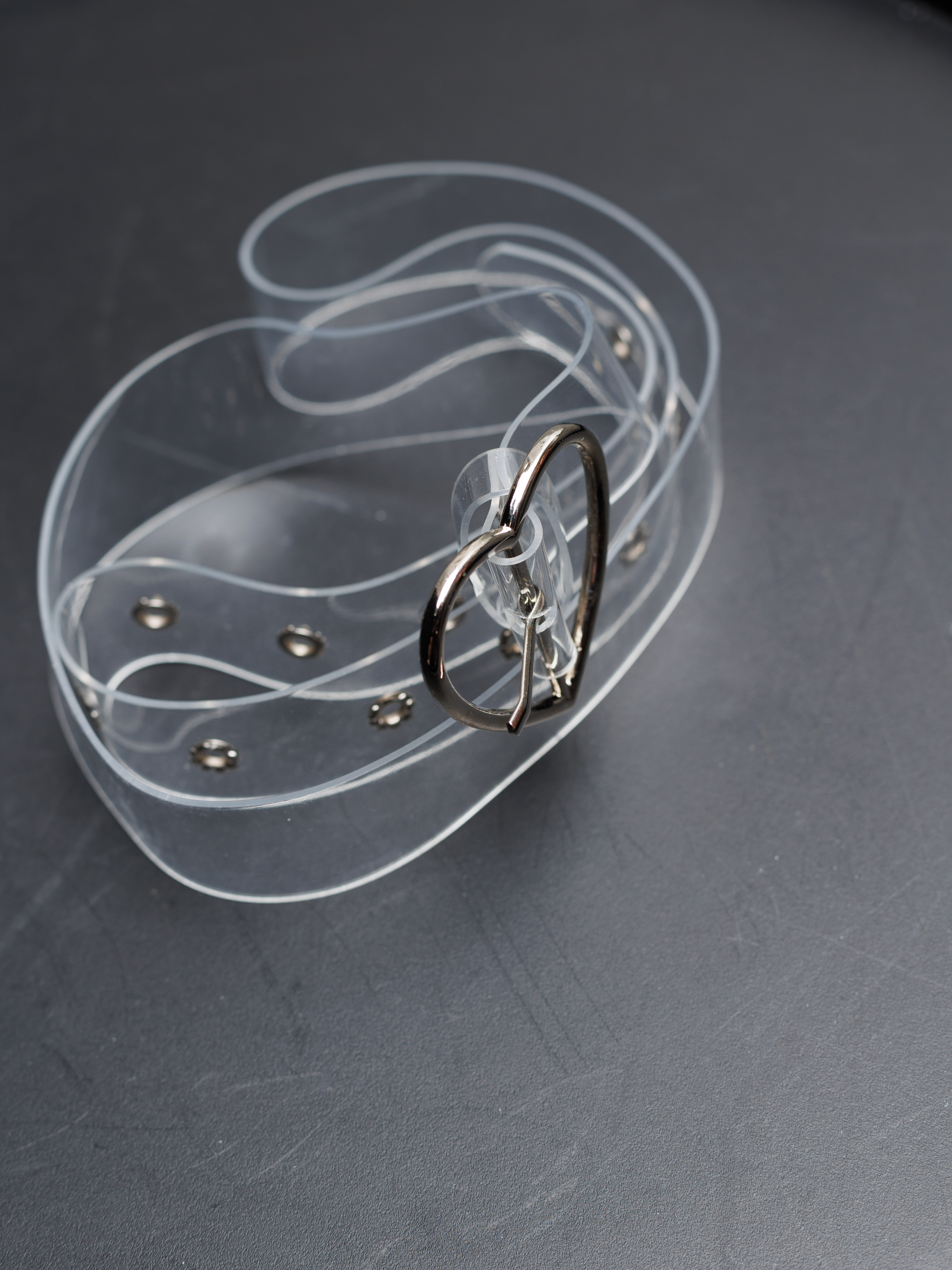 Ремень №1  ПВХ пряжка &quot;Сердце&quot; (Без цвета, Без отделки)