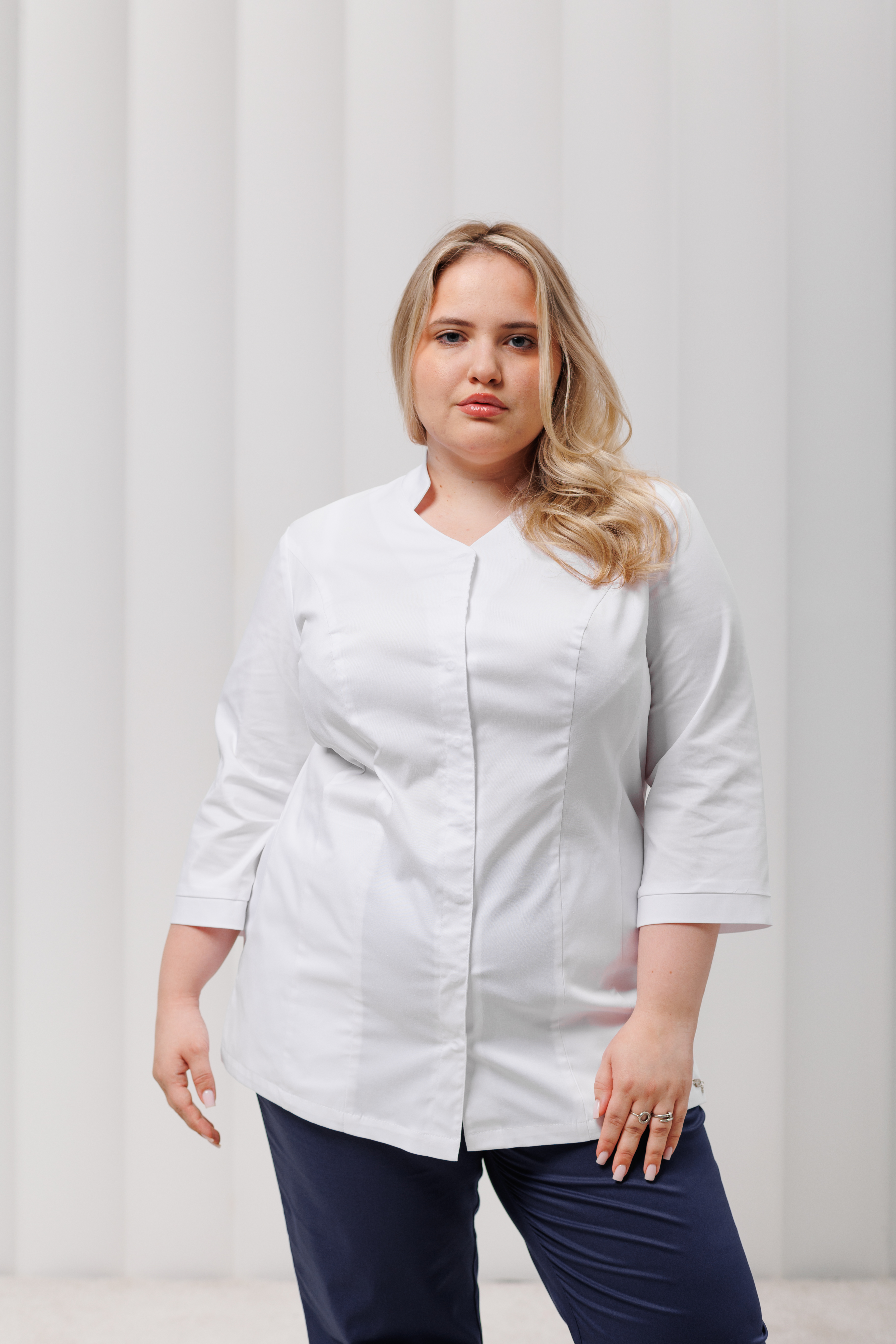 Куртка медицинская женская A905Б 3/4 Экстра (Белый, Без отделки), 55% хлопок, 42% полиэстер, 3% эластан