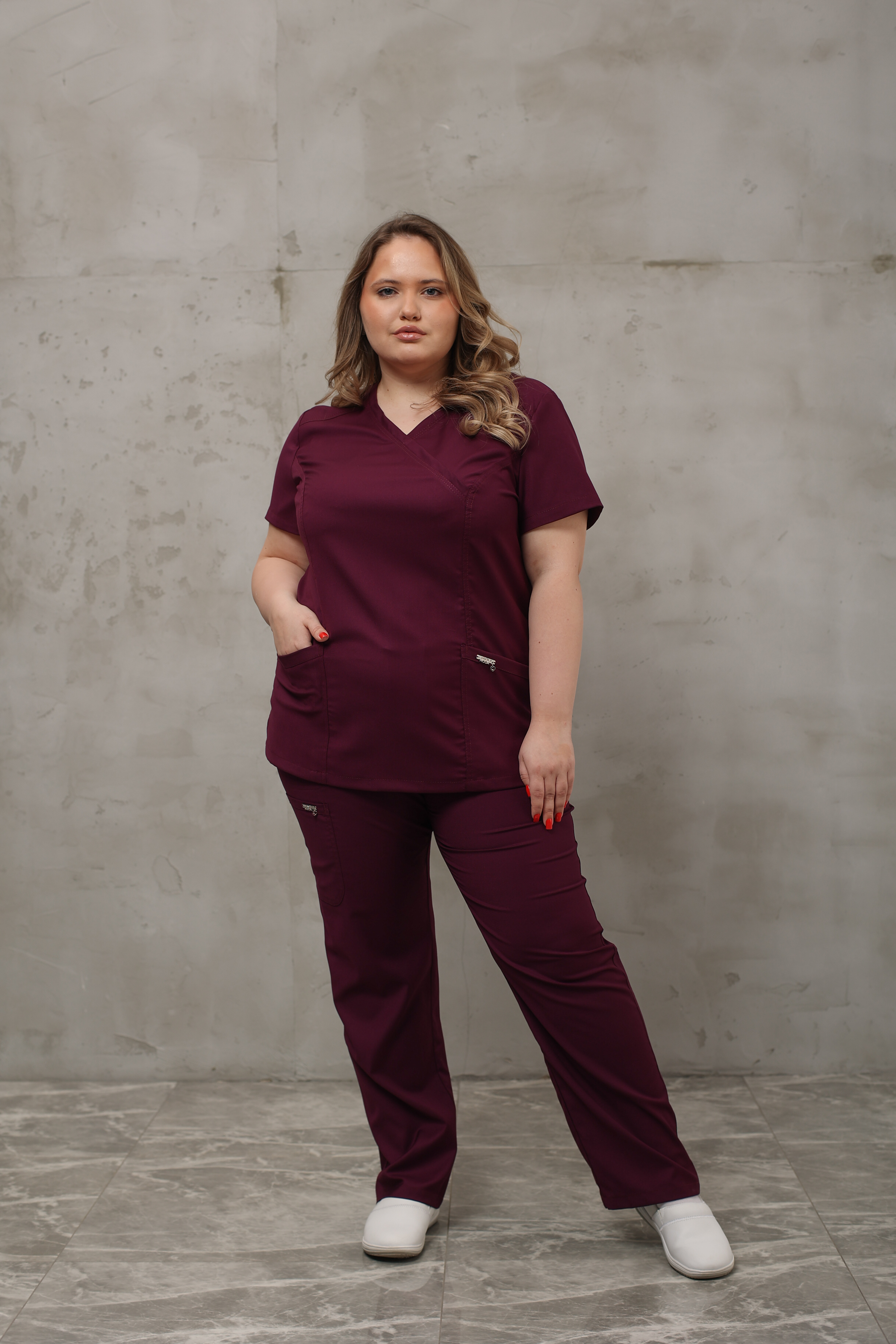 Куртка медицинская женская AP834Б Тевия (Бургунди 712, Без отделки), 