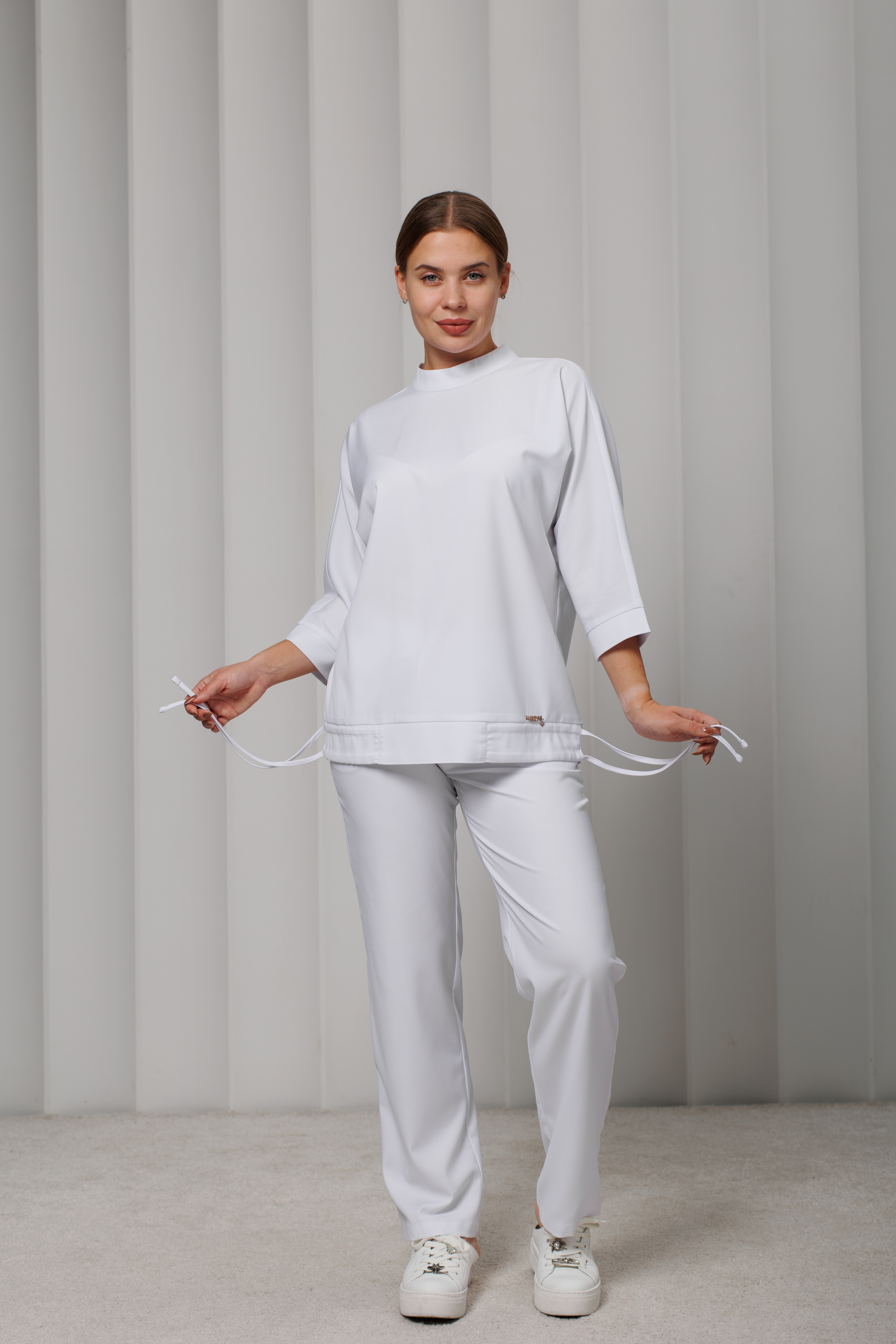 Куртка медицинская женская A548 3/4 Тевия (Белый, Без отделки), П/э65% ,вискоза32%,спандекс3%