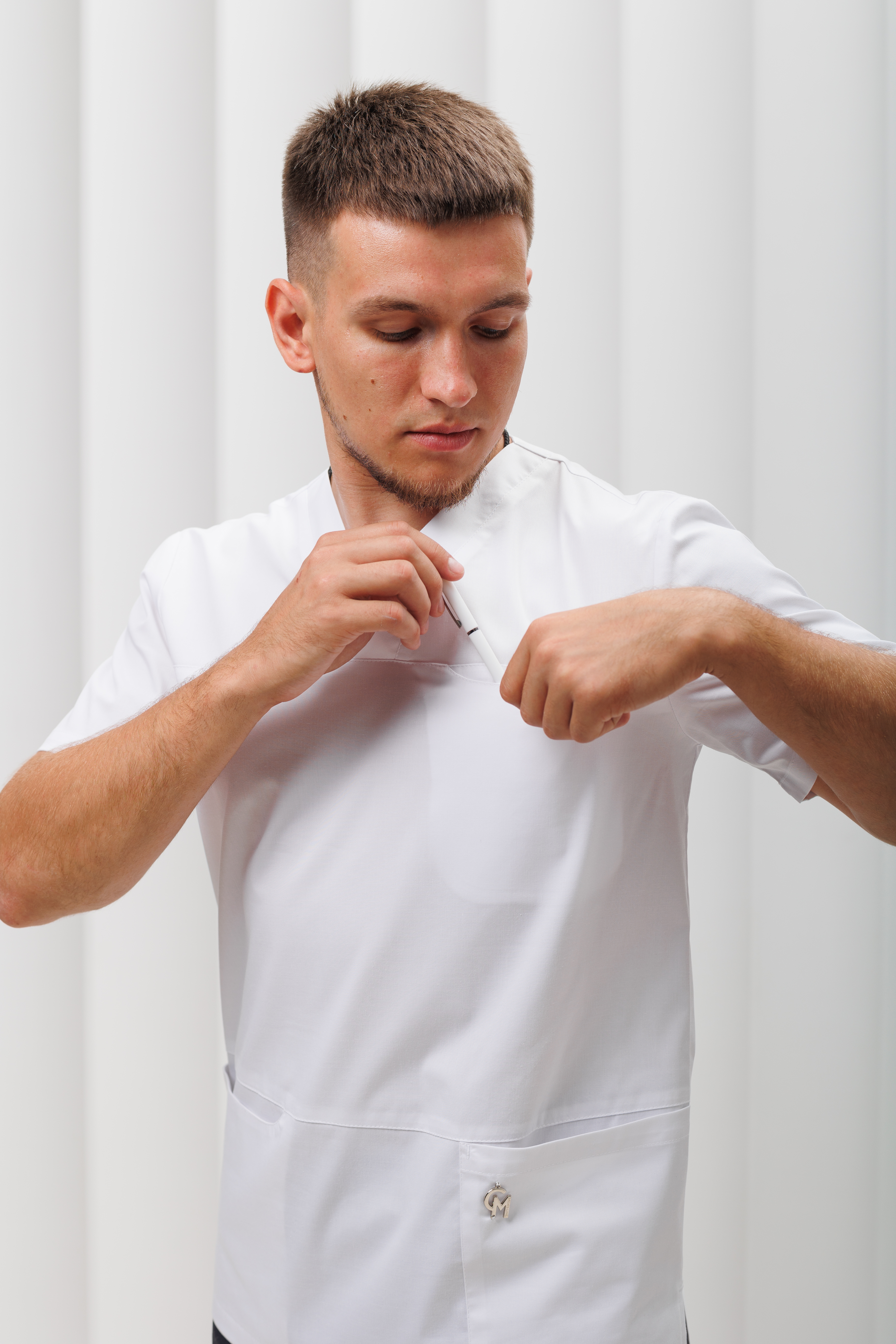 Медицинская куртка мужская CP329 Экстра (Белый, Без отделки), 55% хлопок, 42% полиэстер, 3% эластан