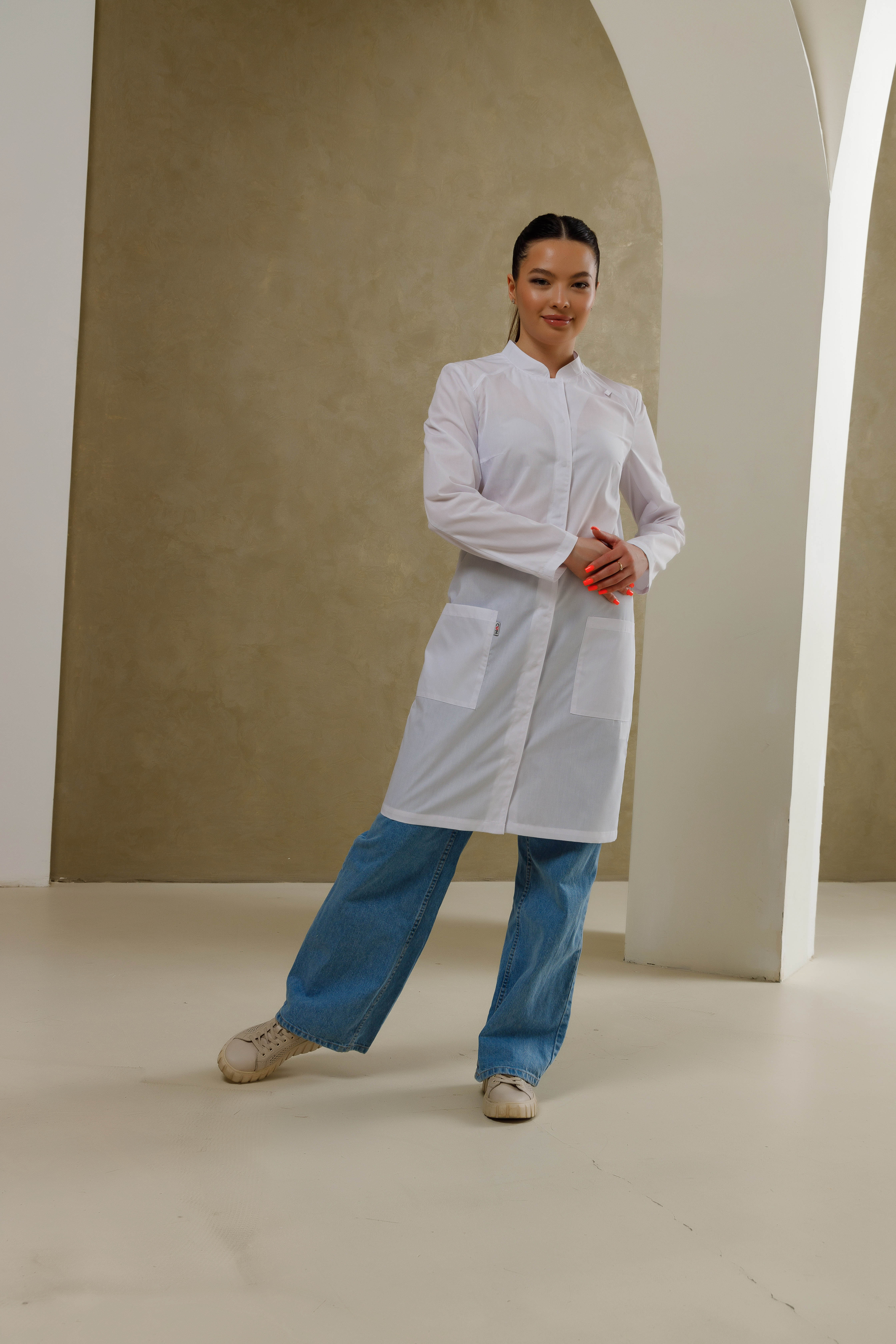 Халат медицинский женский S825 А Тиси (Белый 0, Без отделки), 65% полиэстер, 35% хлопок