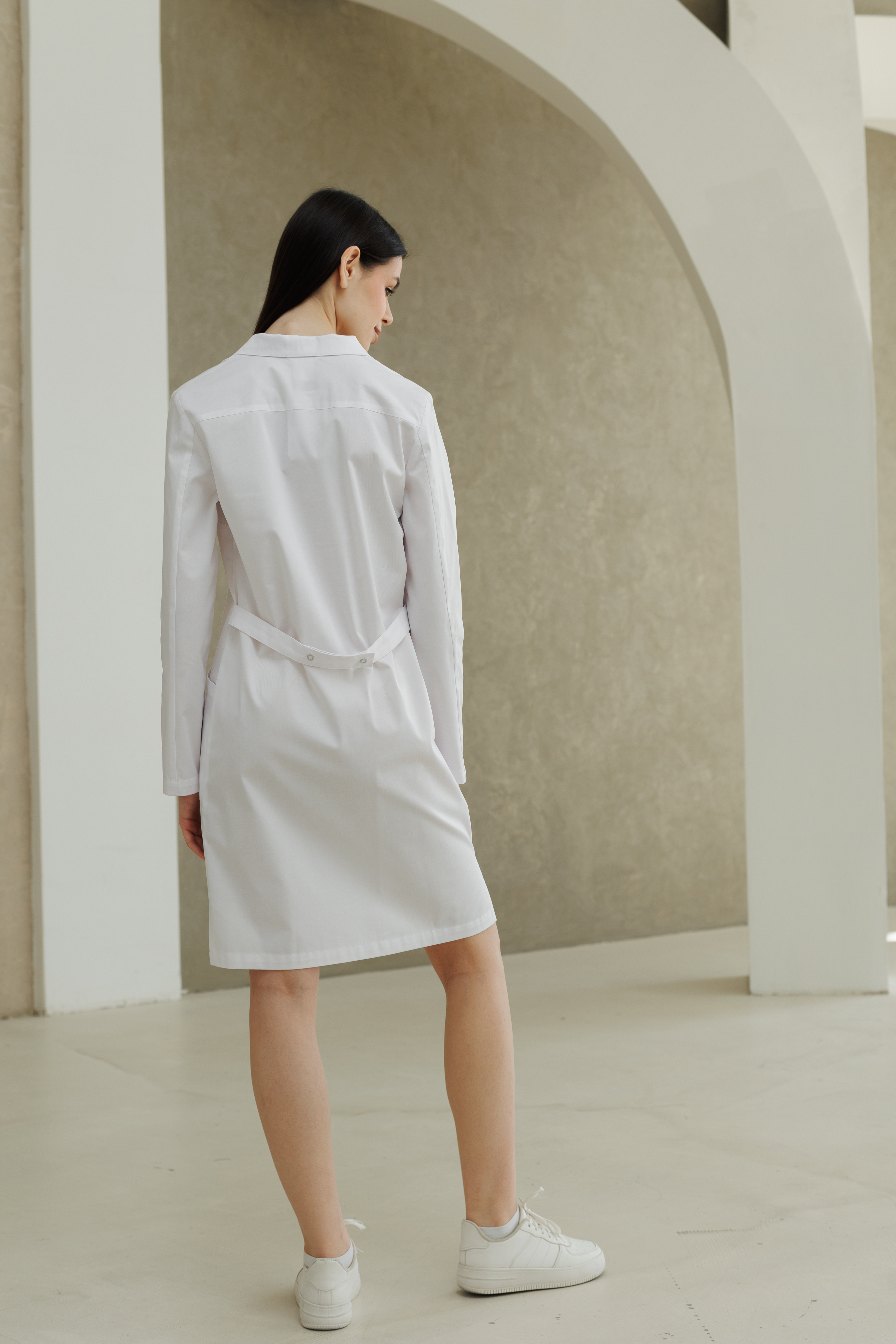 Халат медицинский женский Ж1 А Экстра (Белый, Без отделки), 55% хлопок, 42% полиэстер, 3% эластан