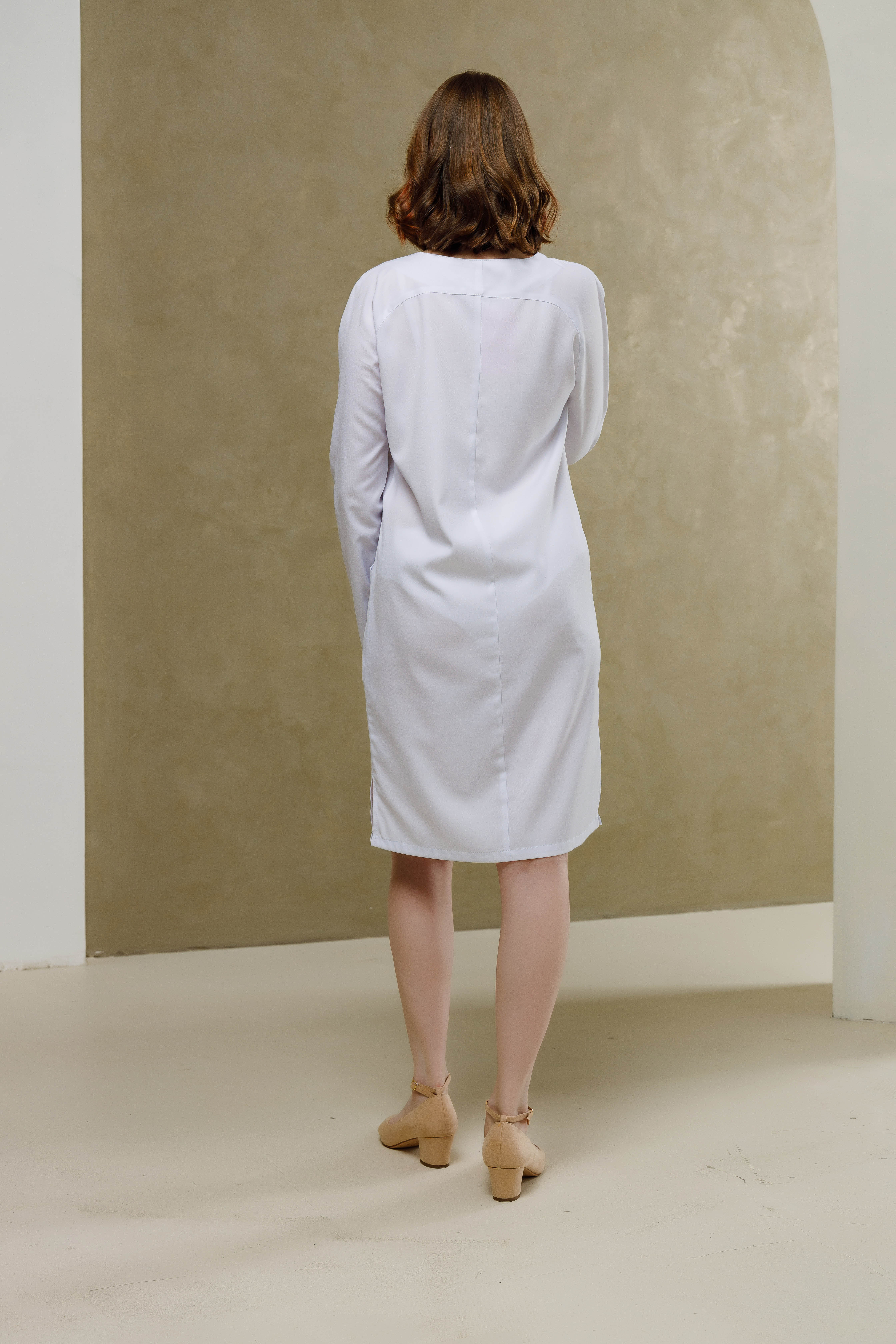 Халат медицинский женский A522 А Тевия (Белый, Без отделки), 65% полиэстер, 32% вискоза, 3% спандекс