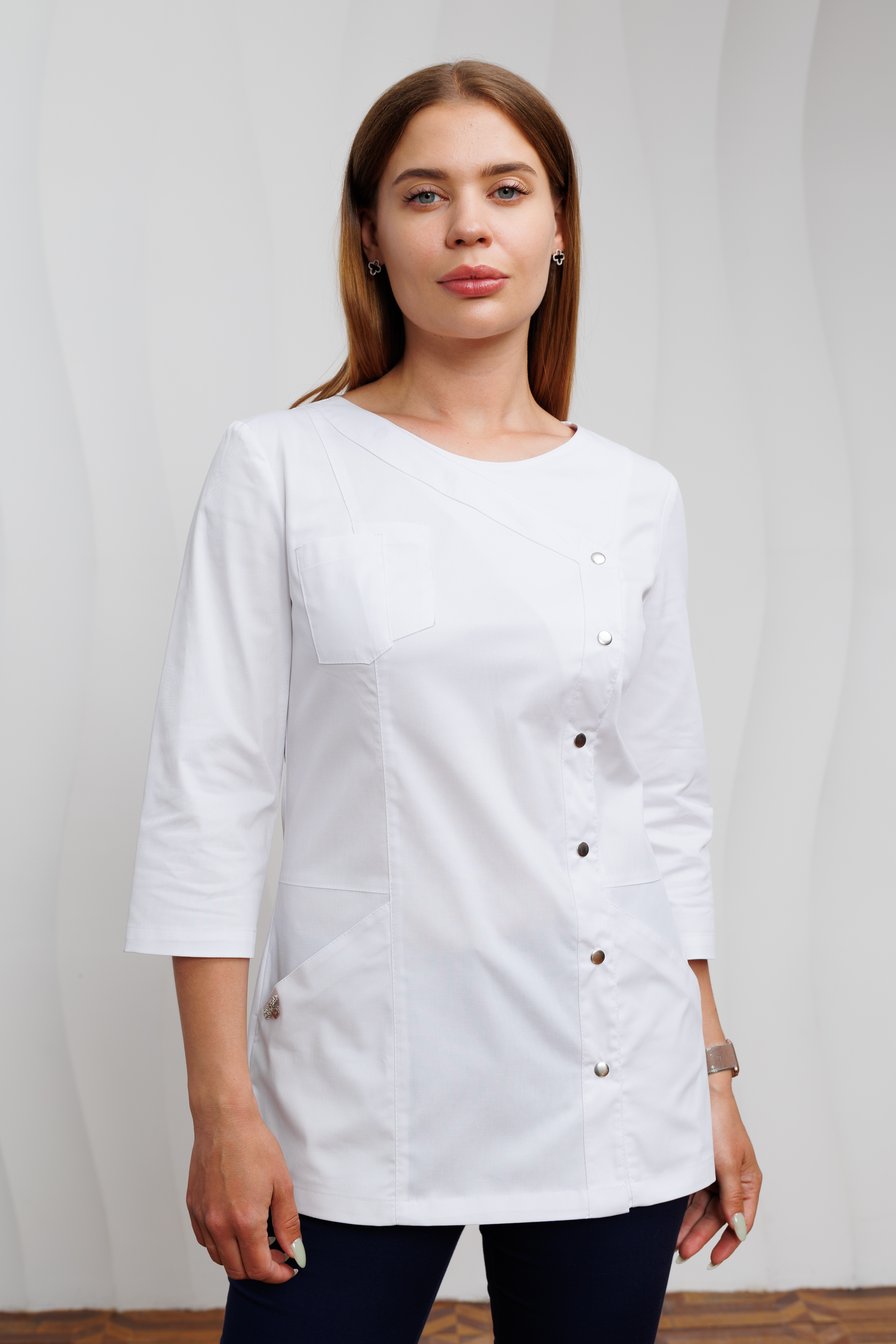 Куртка медицинская женская A162 3/4 Экстра (Белый, Без отделки) Куртка медицинская женская A162 3/4 Экстра (Белый, Без отделки), 55% хлопок, 42% полиэстер, 3% эластан