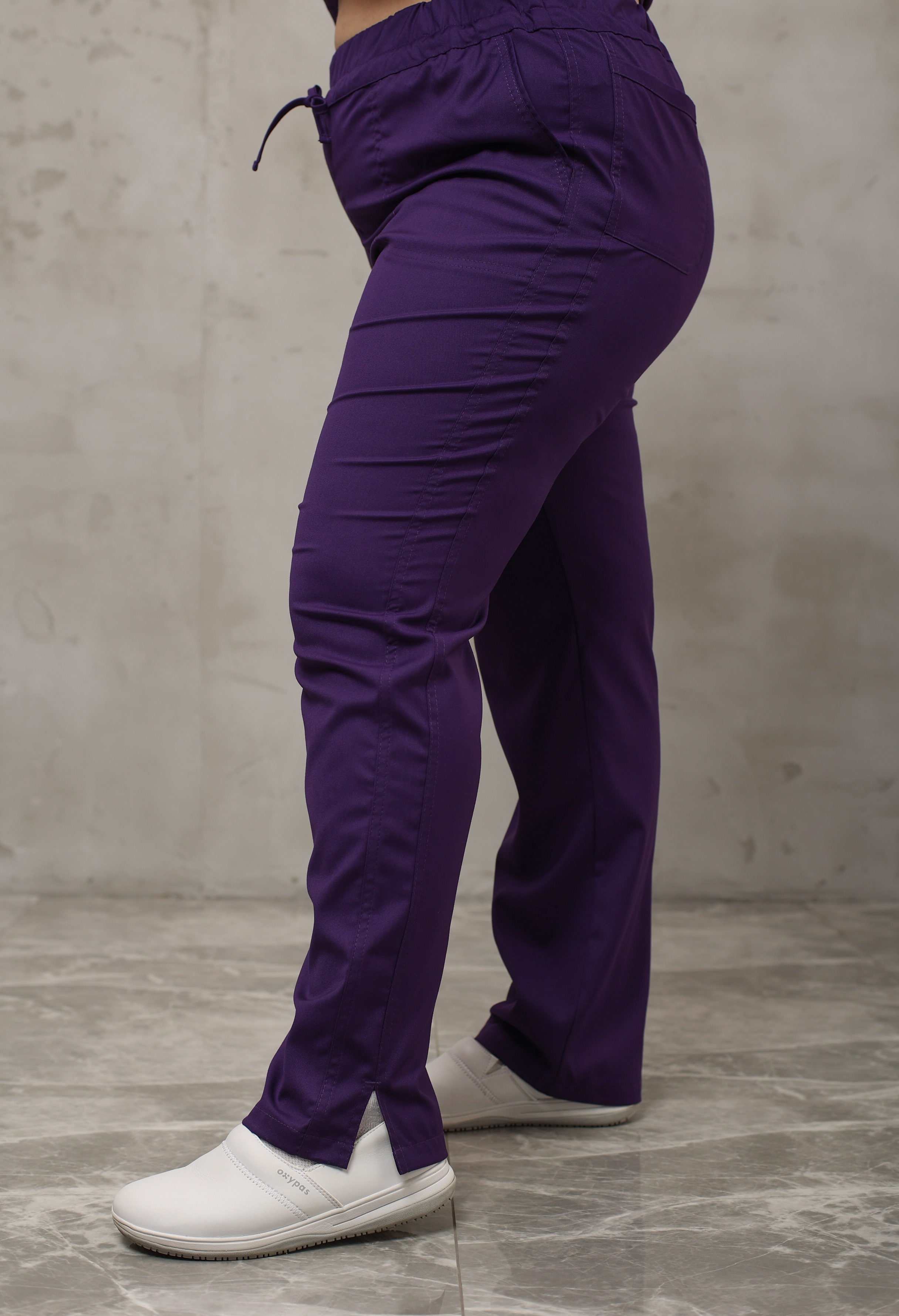 Брюки медицинские женские AP180-1Б Тевия (Слива 613, Без отделки), 