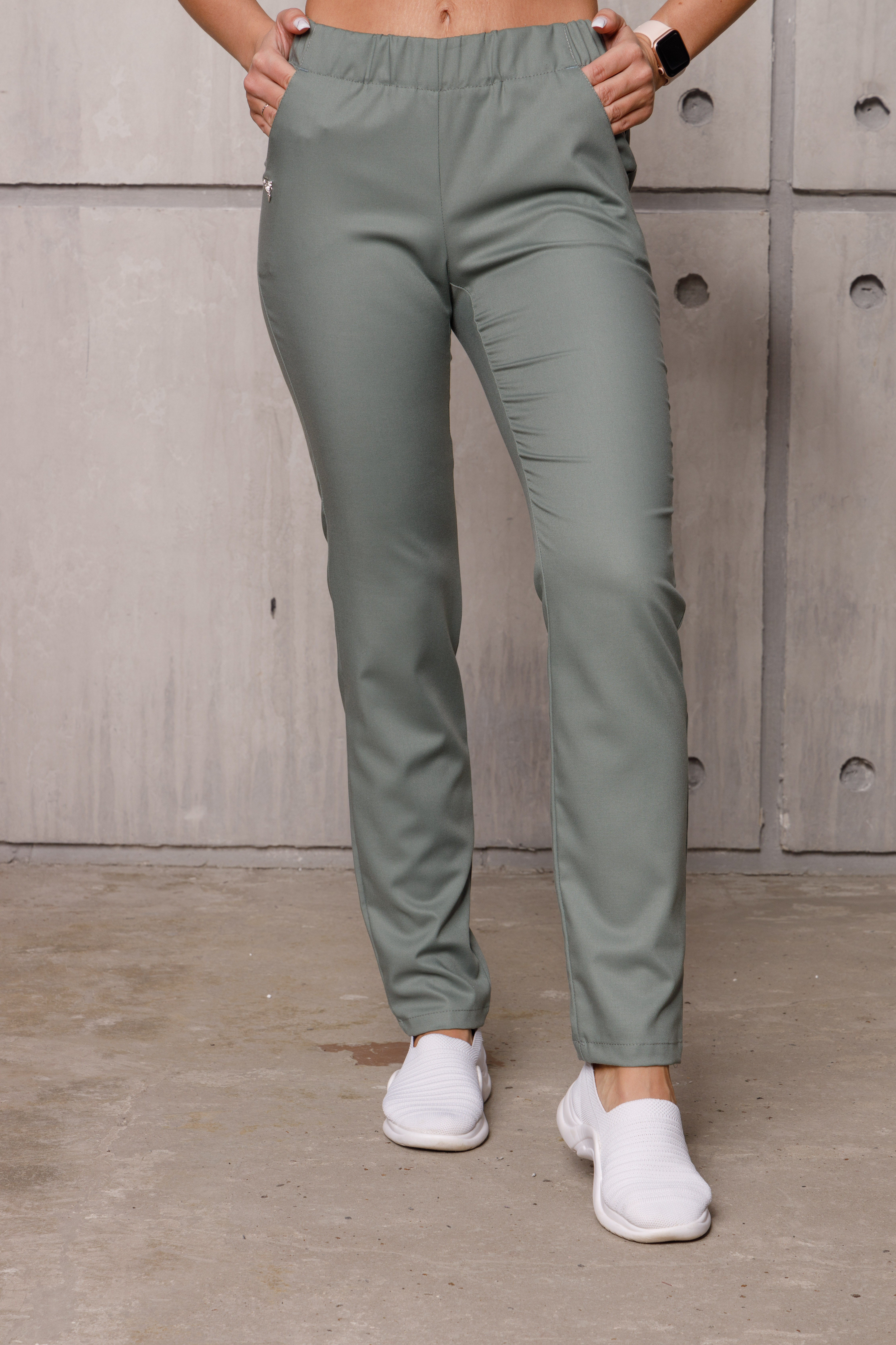 Брюки медицинские женские A327 Тевия (Олива 351, Без отделки), 65% полиэстер, 32% вискоза, 3% спандекс