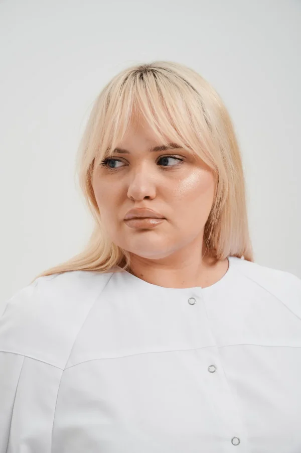 526_34_Б (16) Женский медицинский халат A526 Б 3/4 Тевия