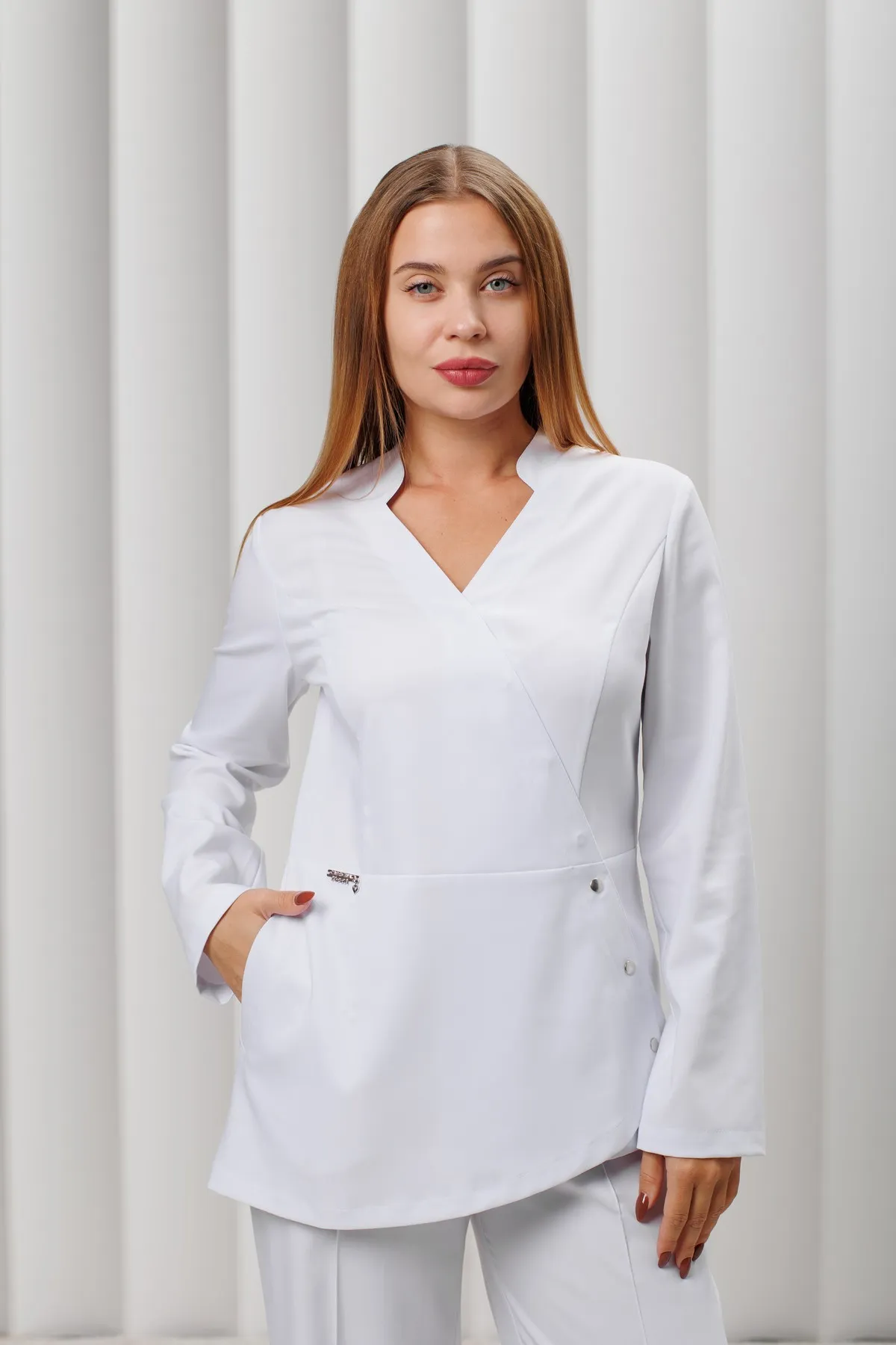 Женская медицинская куртка AP532 А Дольче