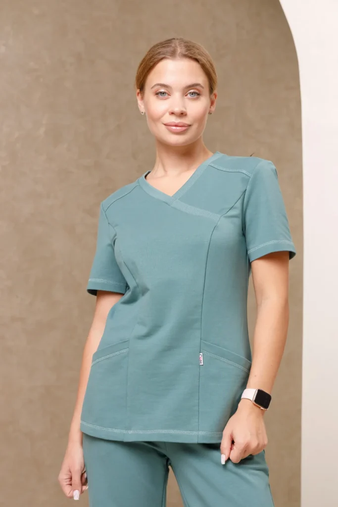 Женская медицинская блуза PL904 Футер Пенье из каталога CAPRIZNAYA MODA